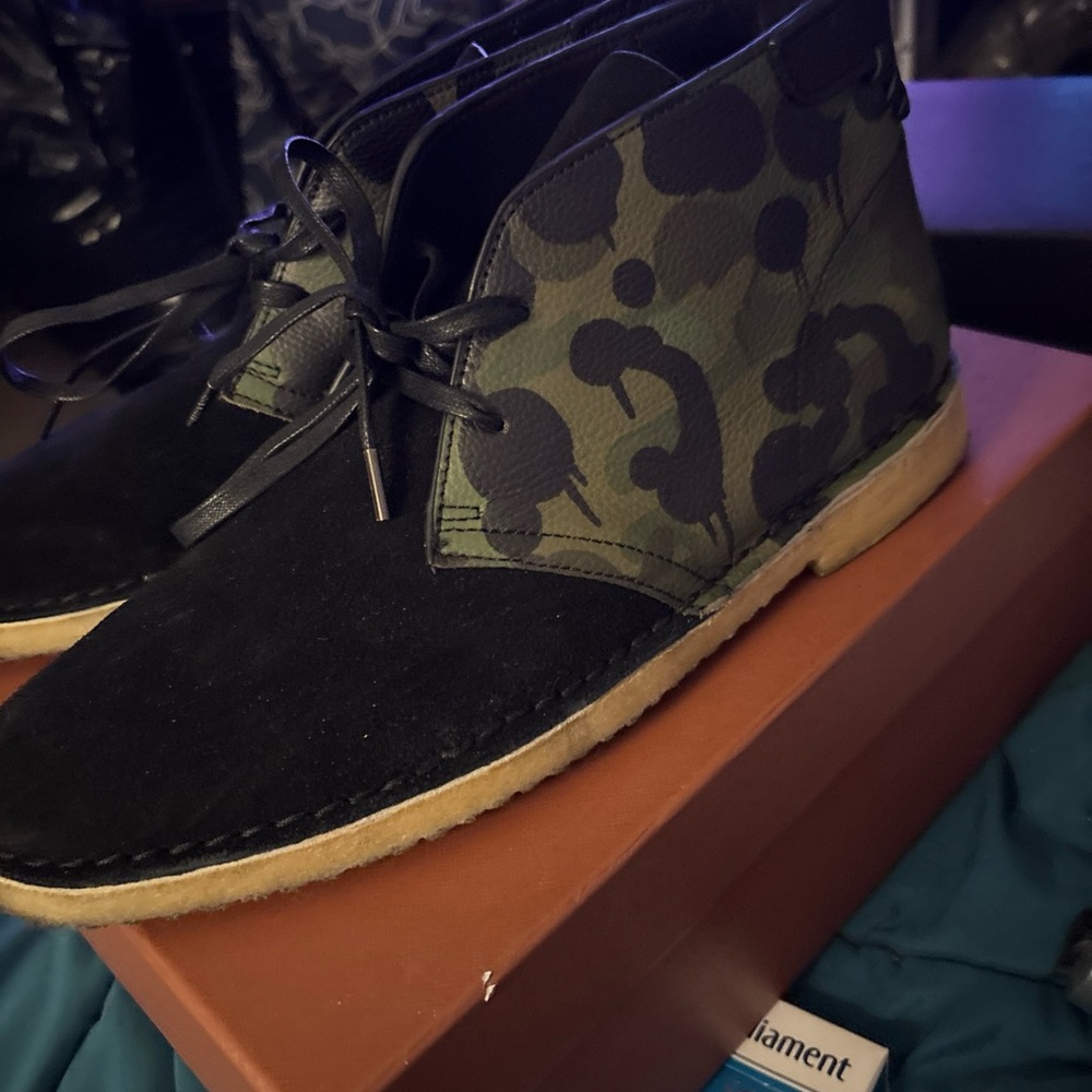 Coach Kingston Camo Chukka Boots, Size 9.5D